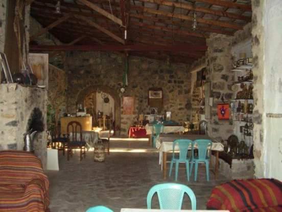 Trajan Guest House Al-Mughayer Екстер'єр фото