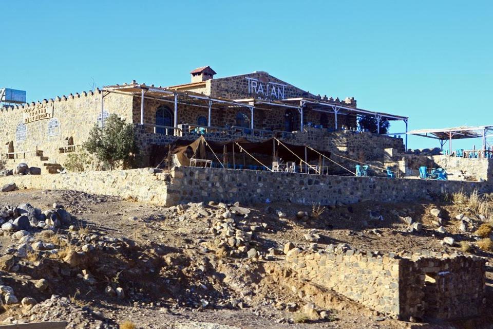 Trajan Guest House Al-Mughayer Екстер'єр фото